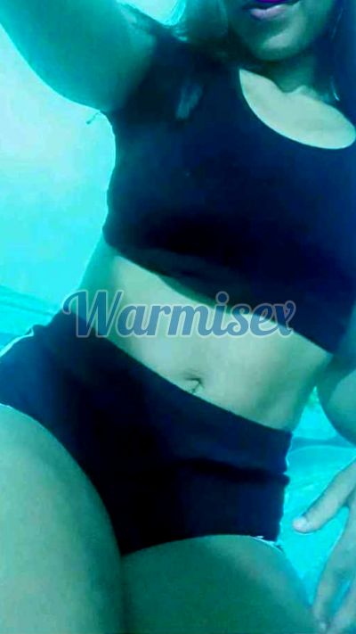 Scarleth, Escort en Tena