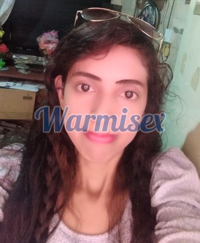 Lucy, Mujer que hace videollamadas y sexting