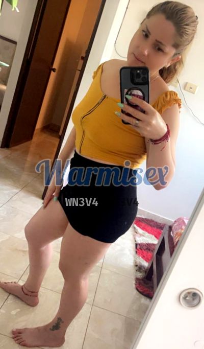 Shirley, escort en Manta