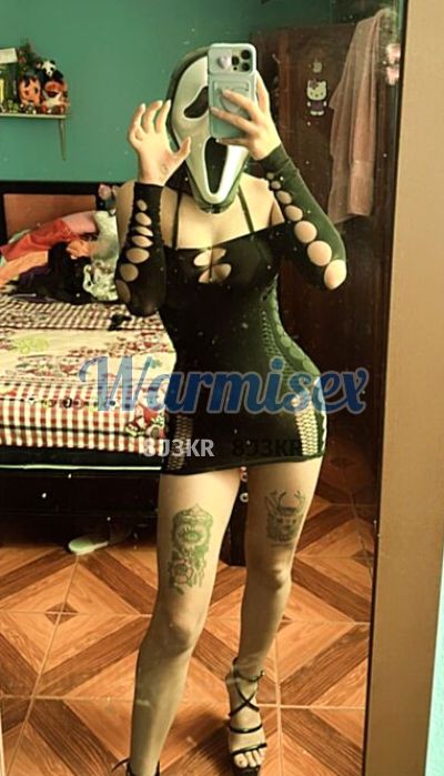 Yomiko Solo Virtual, Puta en Quito