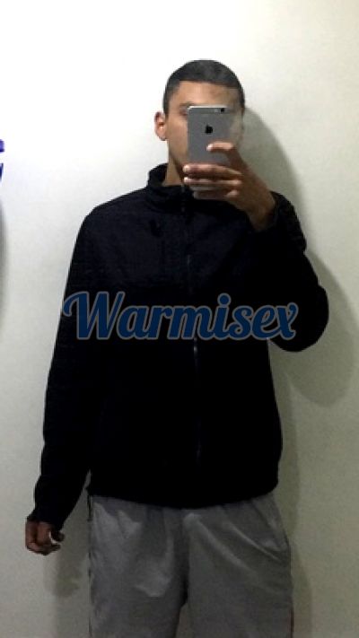 Steven, Hombre que da masajes eróticos en Quito