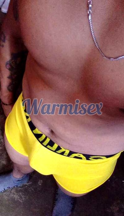 Jey, Hombre en Quito