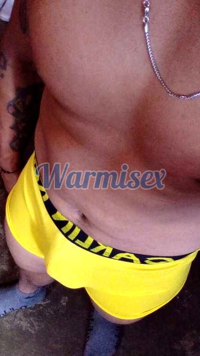 Jey, Hombre en Quito