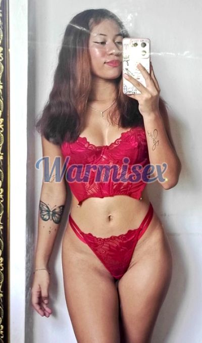 Camila Vera, Puta en Tena