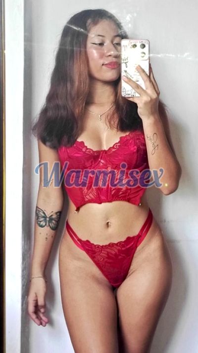 Camila Vera, Puta en Tena