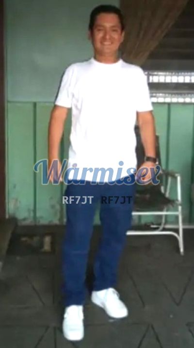 Robert, Hombre en Guayaquil