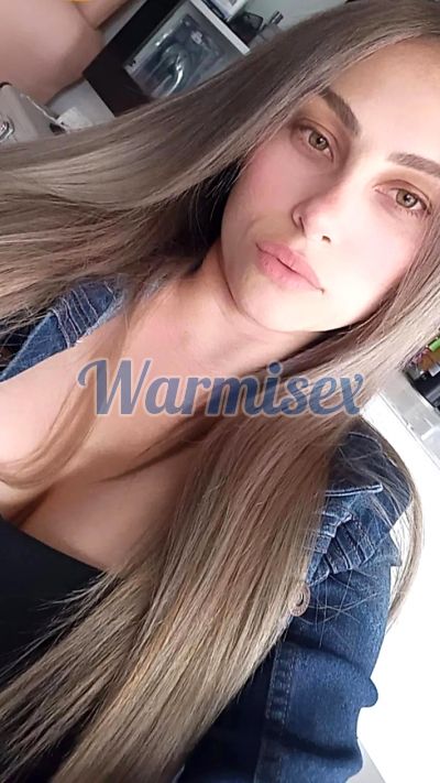 Rachel Saori 0995113107, Puta en Quito