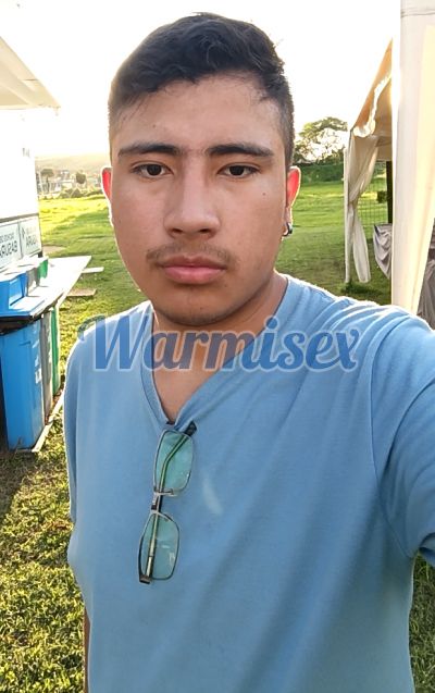 Alex 0985651225, Hombre en Quito Norte