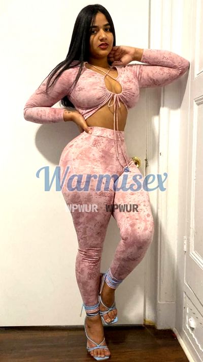 Yuberlys 0986593741, puta en Guayaquil