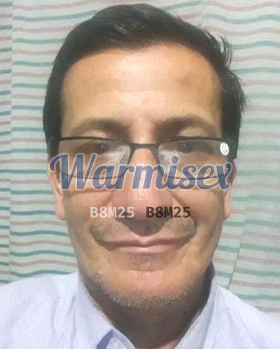 Patricio, hombre que da masajes eróticos en Ibarra