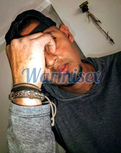 Avila, hombre que da masajes eróticos en Centenario (Guayaquil)