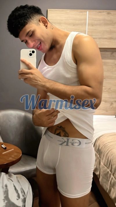 Alejandro 0989066110, hombre en Cuenca