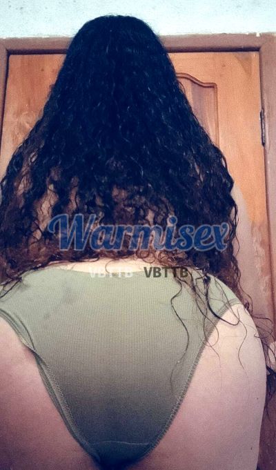 Leonela 0984274020, puta en Guayaquil