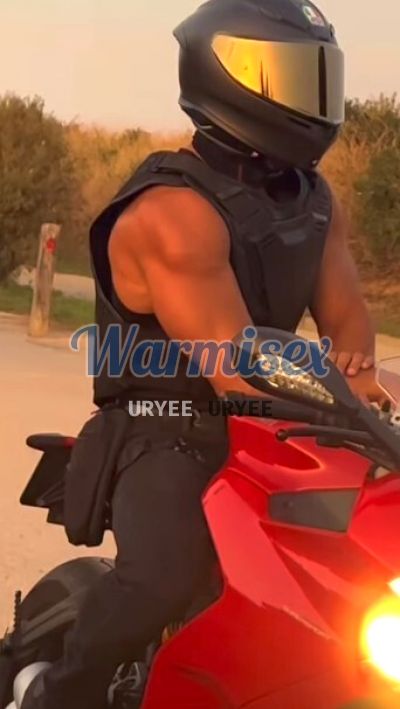 Sheru 0978779676, hombre en Quito