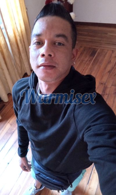El moreno 0997769610, hombre en Centro Histórico (Quito)