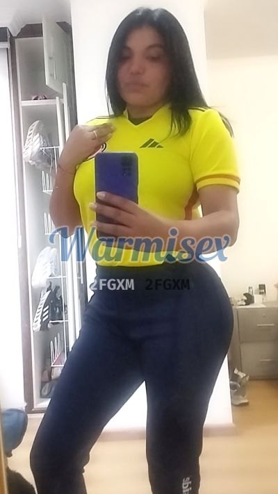 Pamela 0987965467, puta en Quito