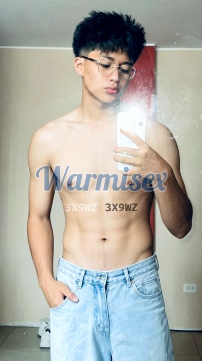 Andrés 0992197906, hombre en Quito