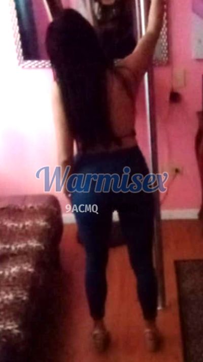 Valeria 0984208680, puta en Quito
