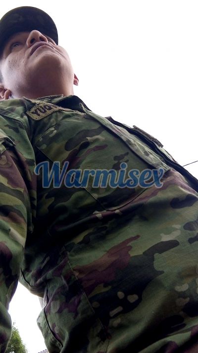Carlos 0984184545, hombre que da masajes eróticos en Quito Norte