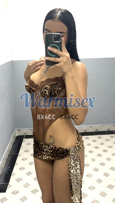 Estefany 0989288211, puta en Nueva Loja