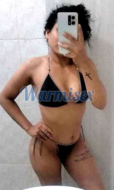 Dulce 0967742581, puta en Nueva Loja