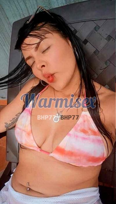 Julexi 0996563703, escort en Otavalo