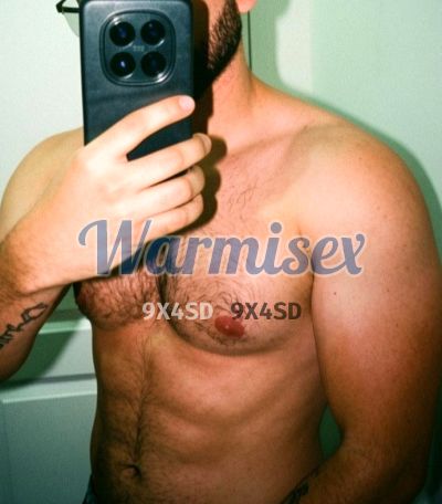 Manu 0984563392, hombre en Quito