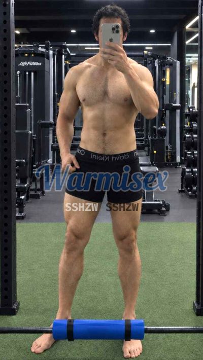 Raziel 0987215984, hombre en Quito